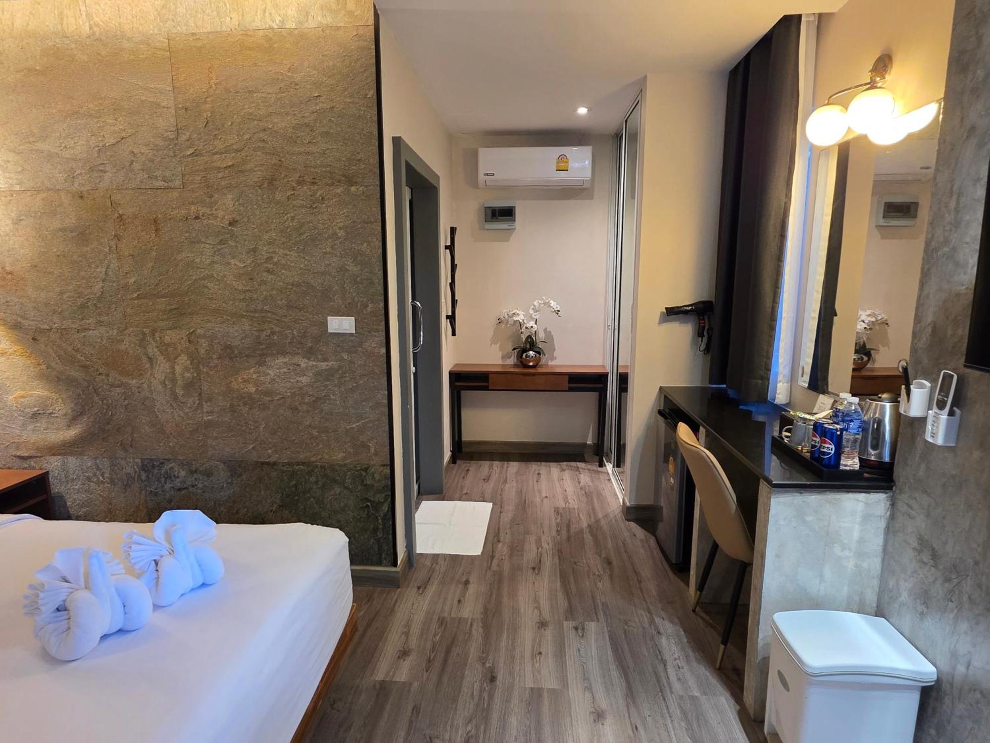 Tt Naiyang Beach Phuket Nai Yang Exterior photo